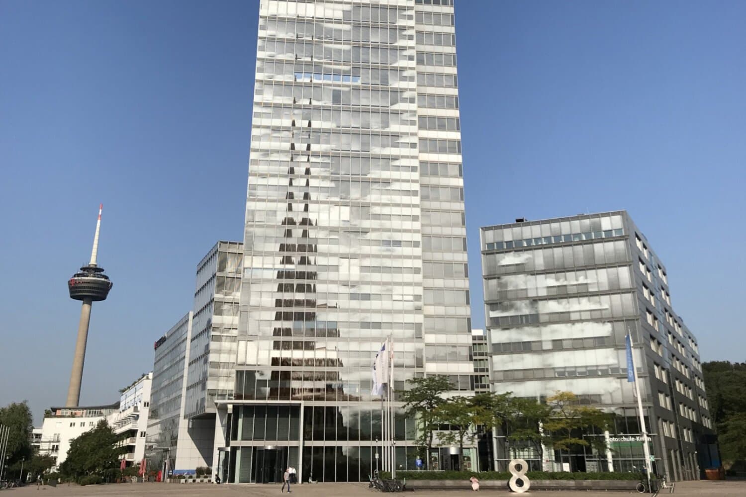 Kölner Skyline mit Mediapark und Colonius-Fernsehturm